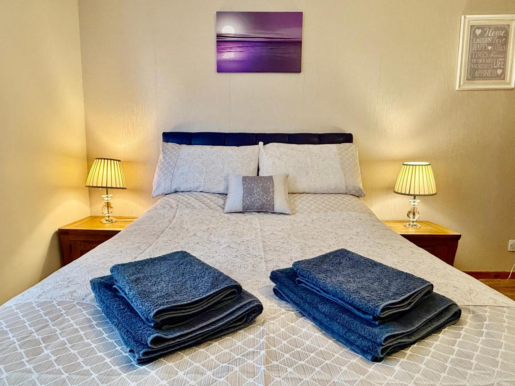 Azim And Suzi'S City Centre Apartment Ίνβερνες Εξωτερικό φωτογραφία