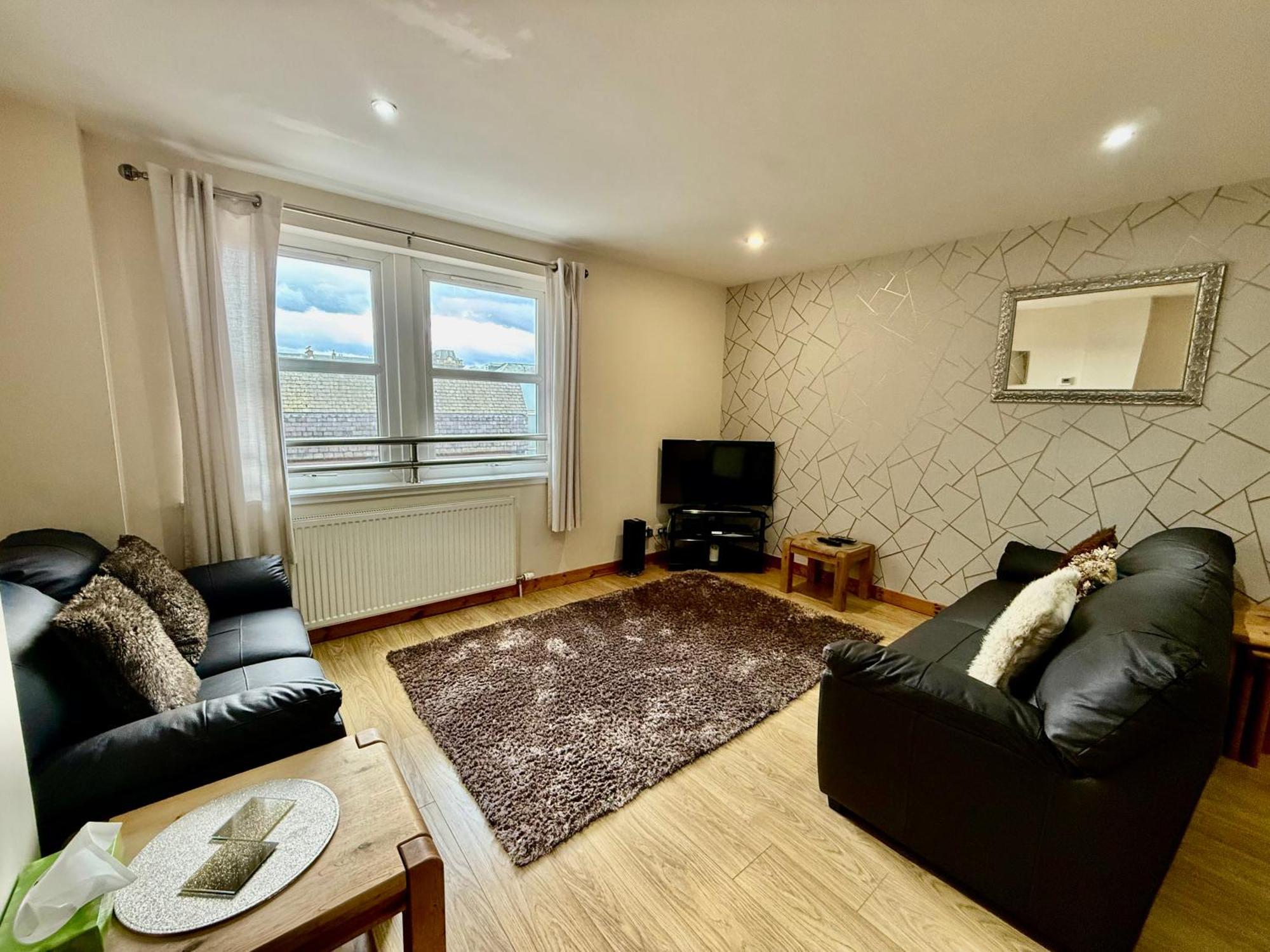 Azim And Suzi'S City Centre Apartment Ίνβερνες Εξωτερικό φωτογραφία