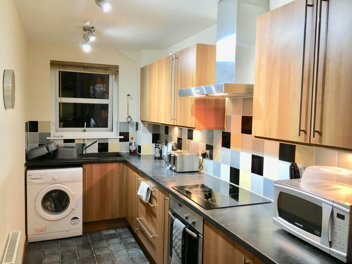 Azim And Suzi'S City Centre Apartment Ίνβερνες Εξωτερικό φωτογραφία