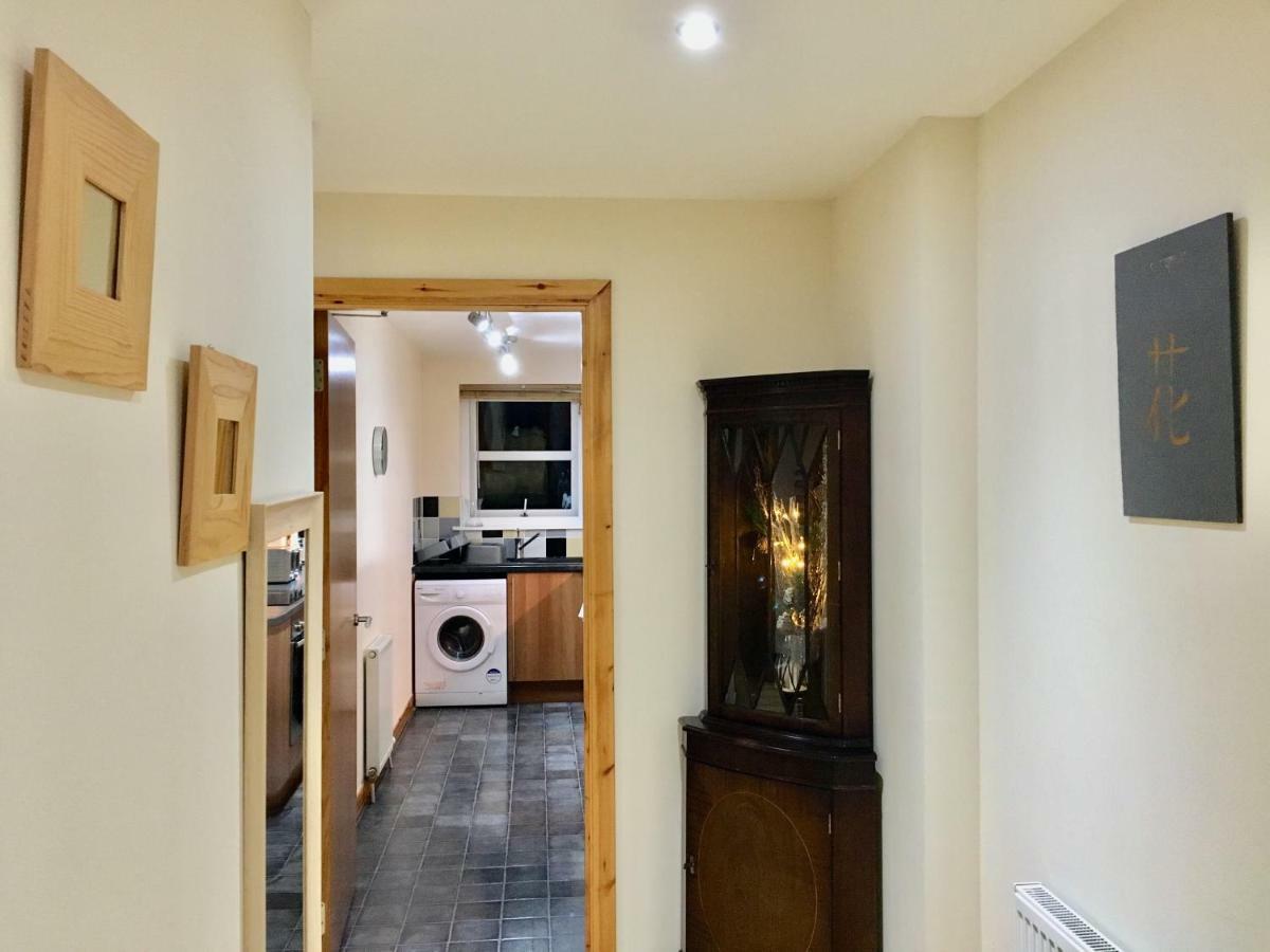 Azim And Suzi'S City Centre Apartment Ίνβερνες Εξωτερικό φωτογραφία
